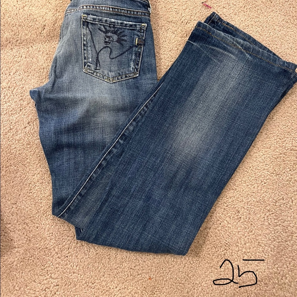 size 25
